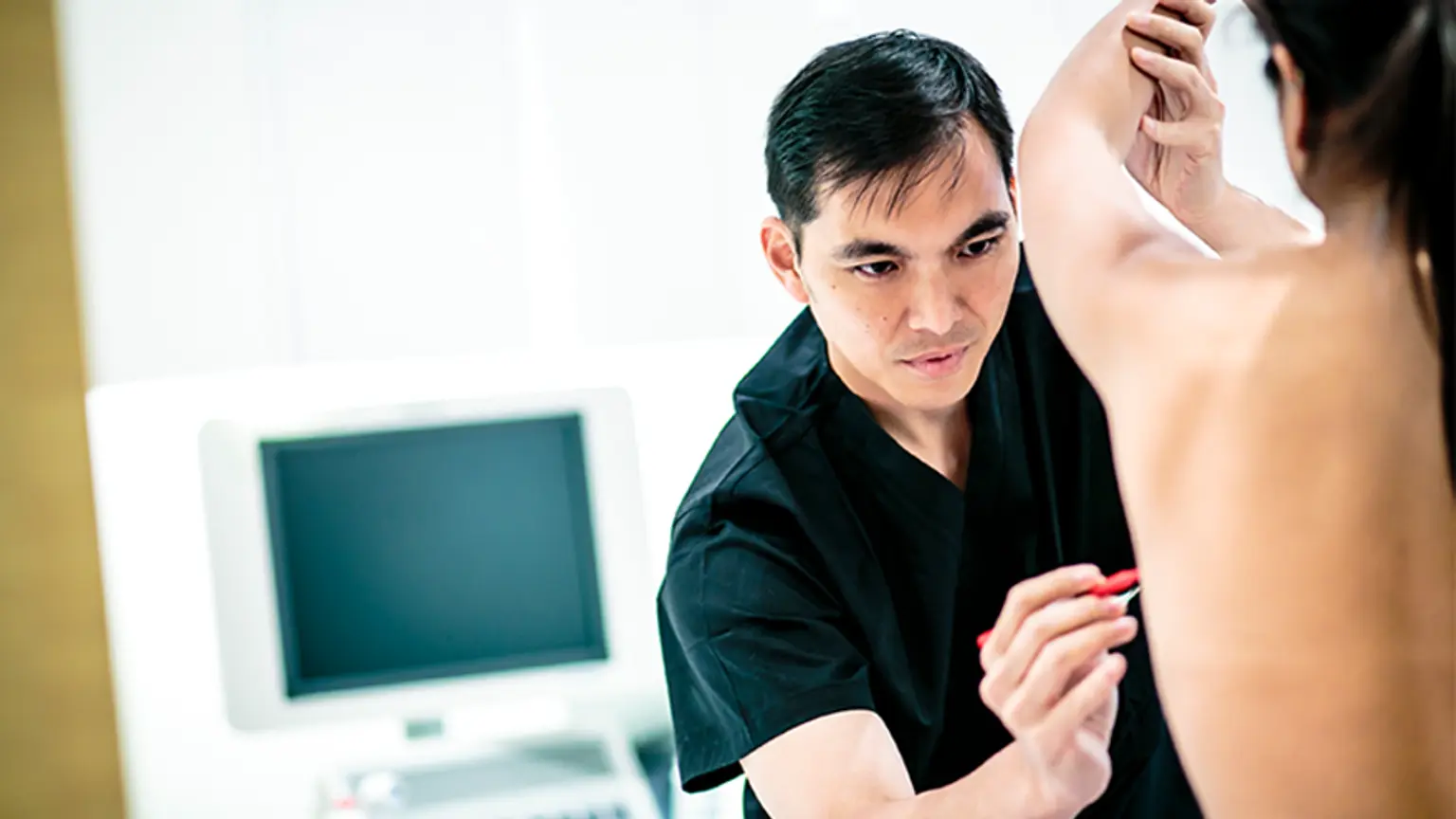 Evan Woo Breast and Plastic Surgery