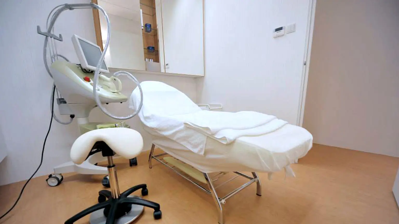 Evan Woo Breast and Plastic Surgery