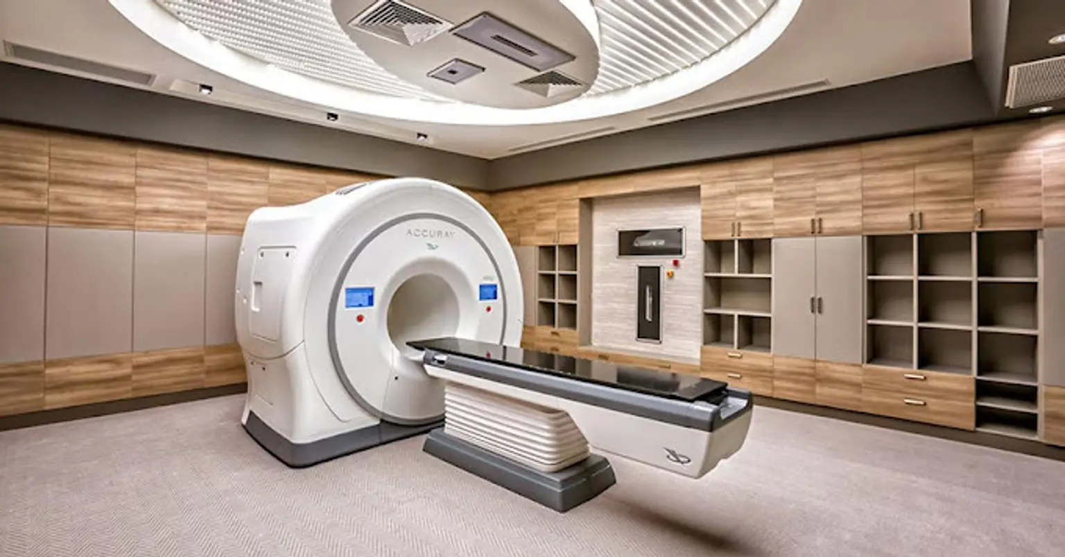 Simferopoldagi qizlarga qongiroq qiling