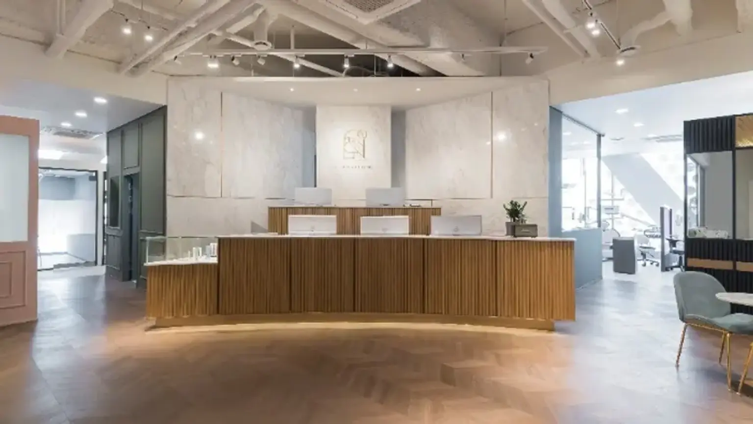 2D Dental Clinic reception.