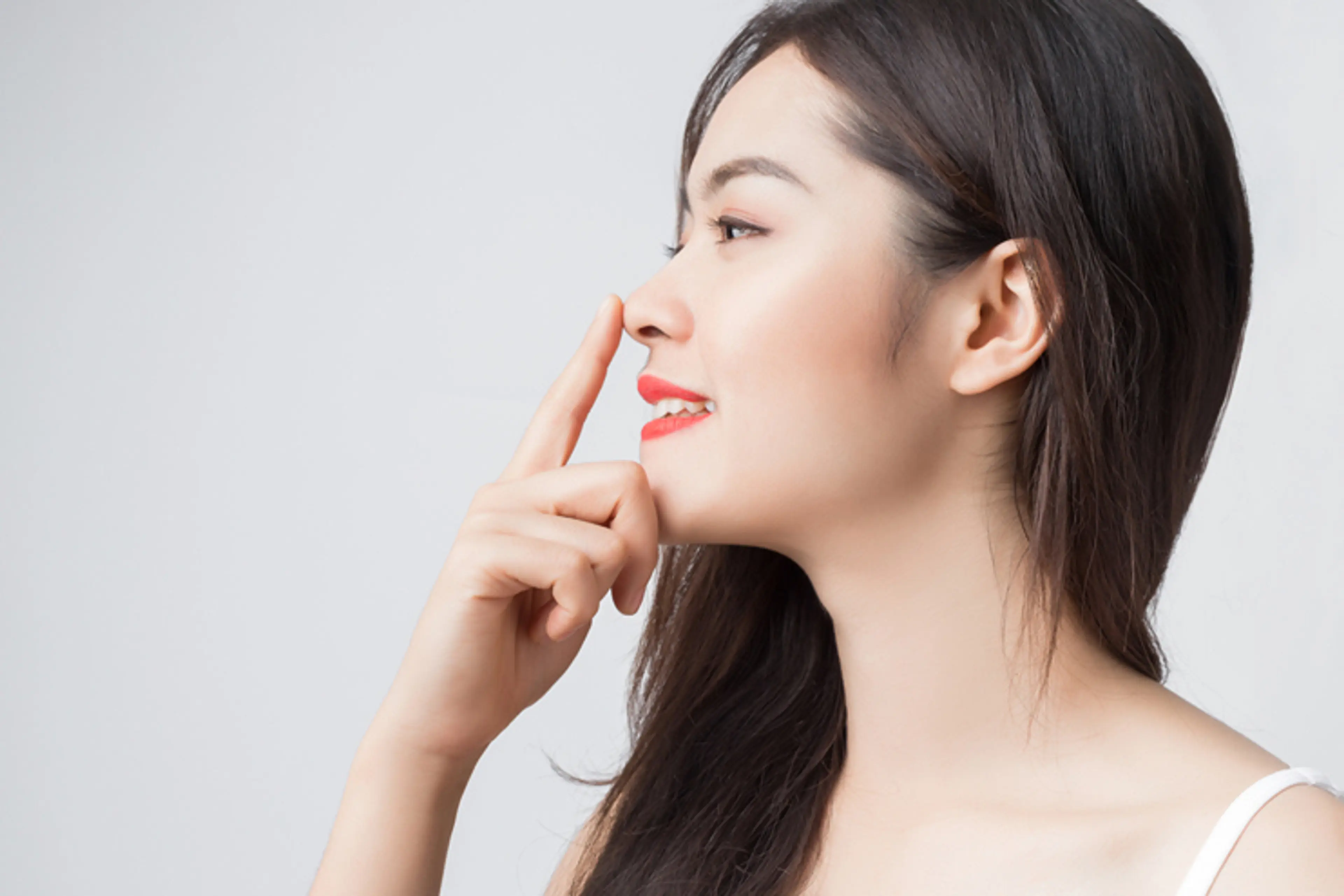 上向きの鼻