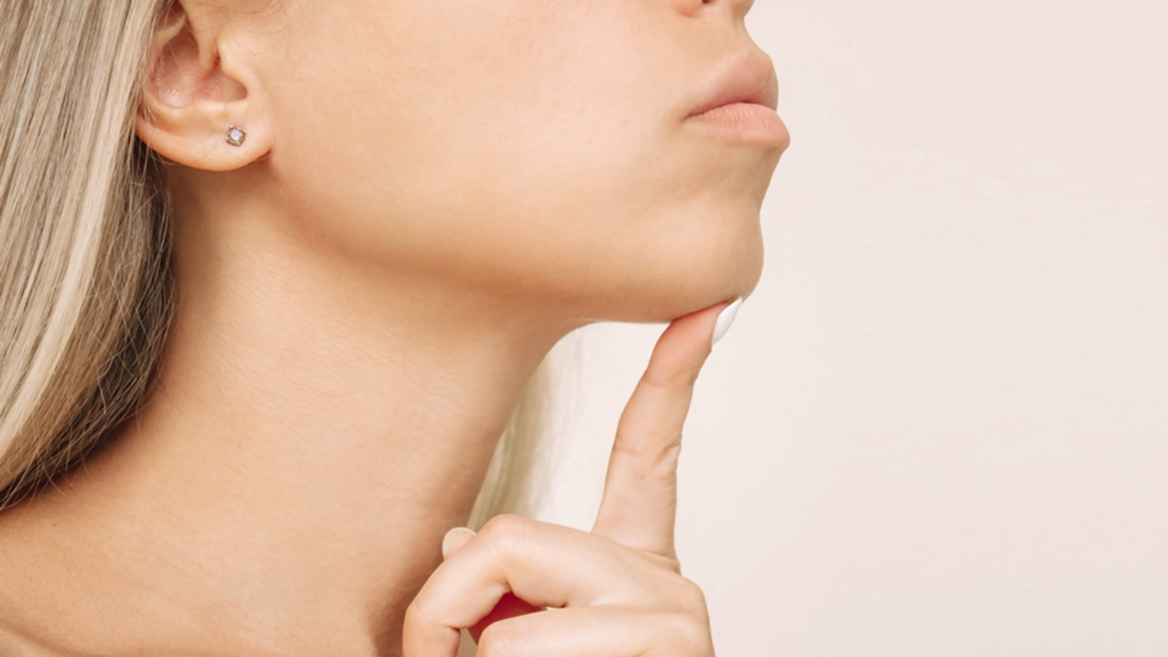 Swelling After Chin Surgery