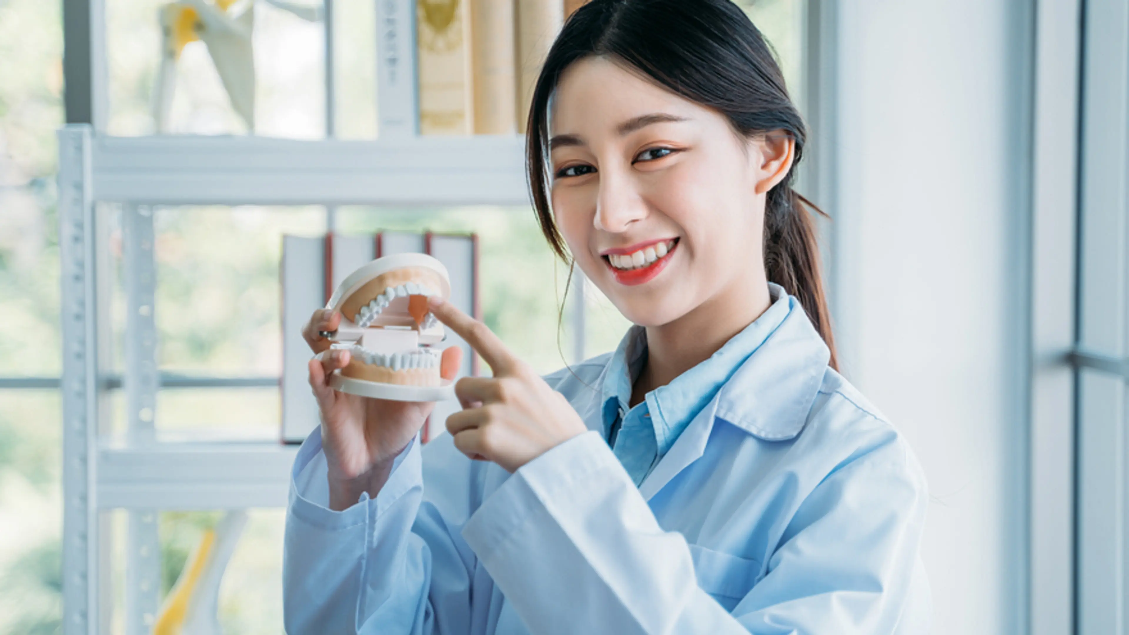 Dental Implant