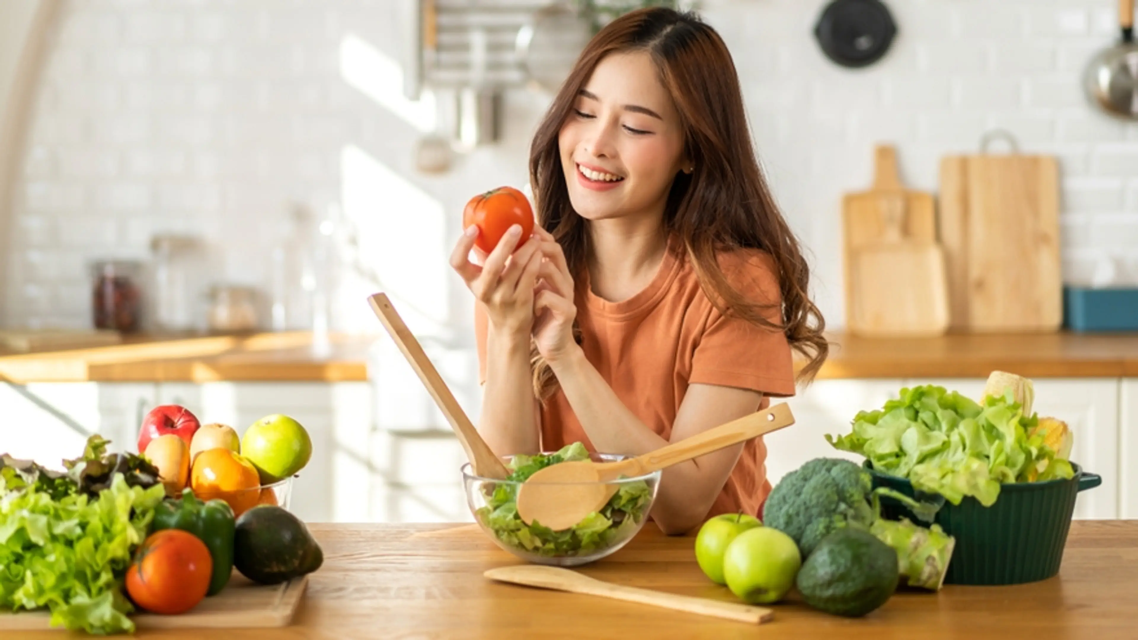 What to Eat & Avoid After Wisdom Tooth Extraction