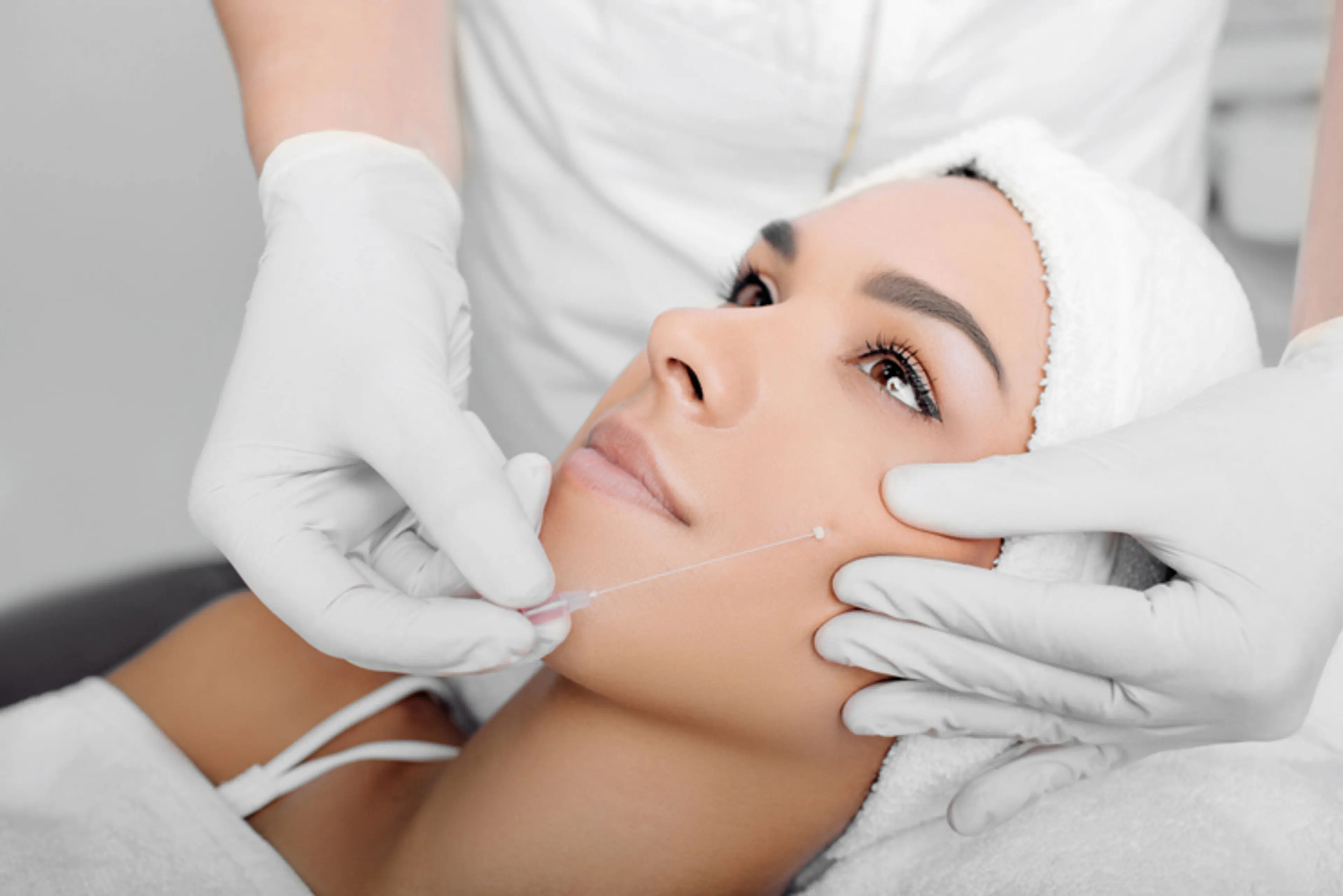 Lifting facial