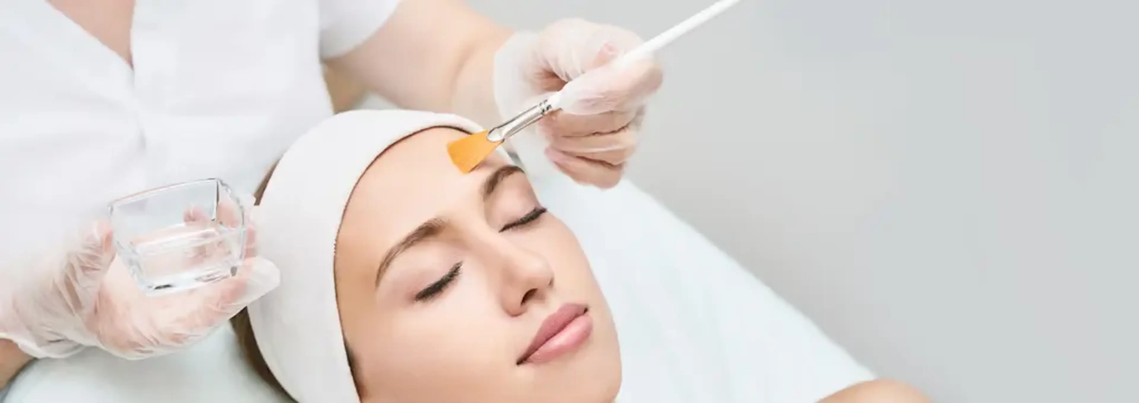 Yujin Plastic Surgery & Dermatology & Stem Cell Research Center