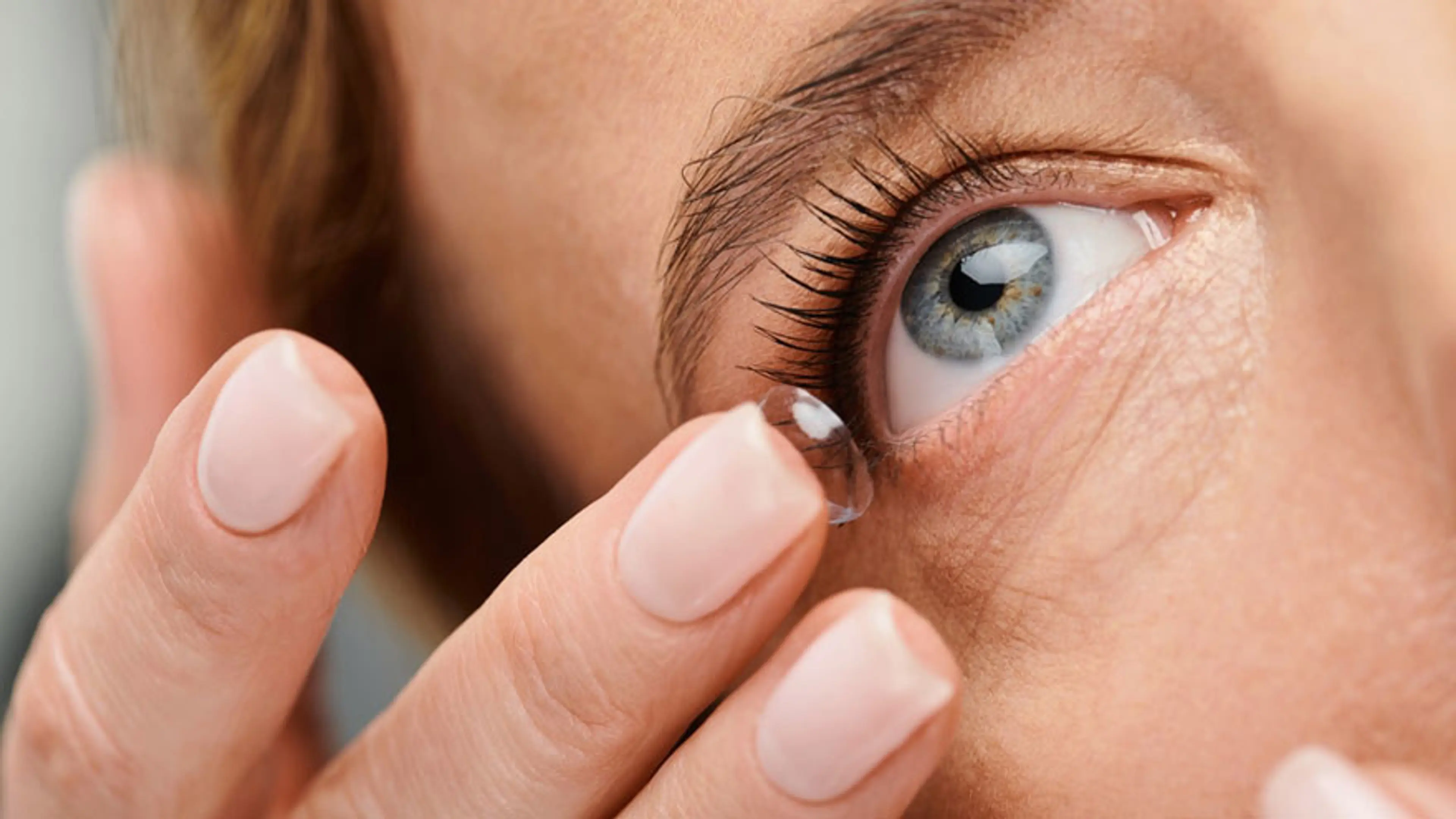 Dream Lenses vs. Daily Contacts