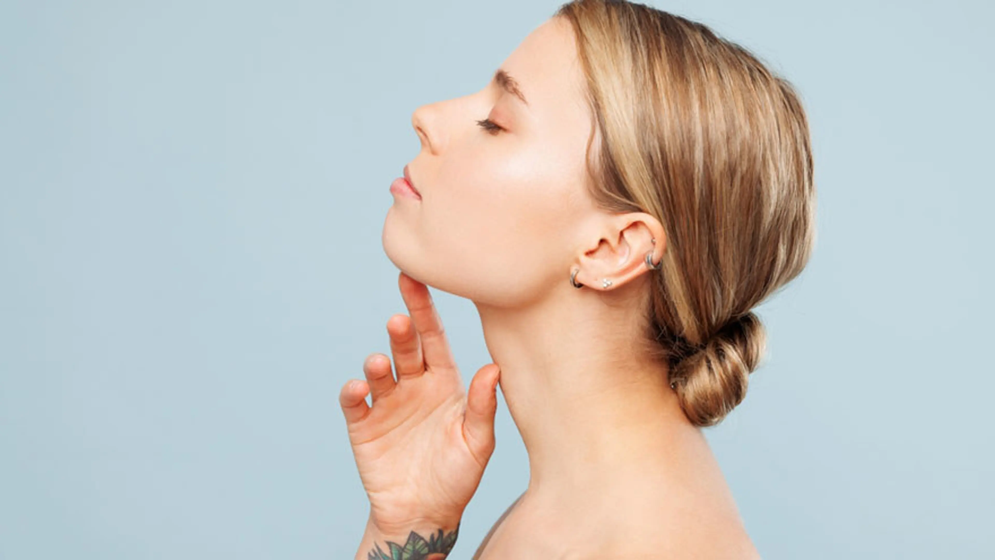 颈部和下颌线年轻化